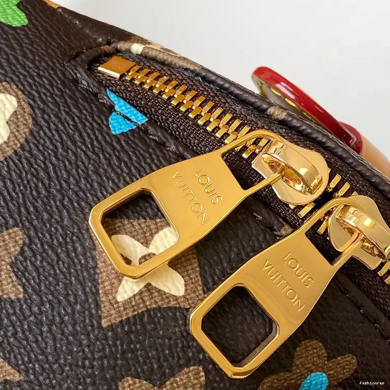 Fashionrepsfam ru 2408YA0199 Bags LV 0808